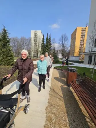 759e8302-948a-4c09-93f4-c2144bd5da25