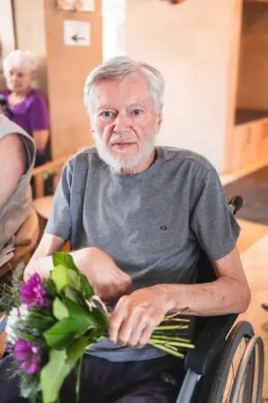 7e5b9296-4b23-42c2-950c-67d85f5da176