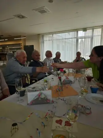 83d6dd37-e0d3-4694-a391-8a8580d69519