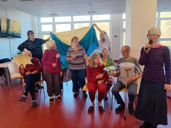 8bb21b34-6404-4b96-b4de-ffd330152016