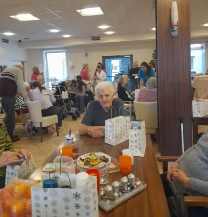 93bfa90e-f8fa-42bb-869a-f85539453cf0