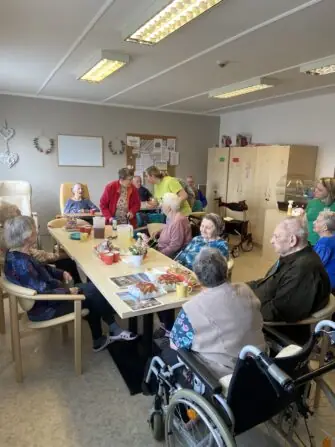 EB7F1521-FA76-4603-A002-4D3D00A86D85