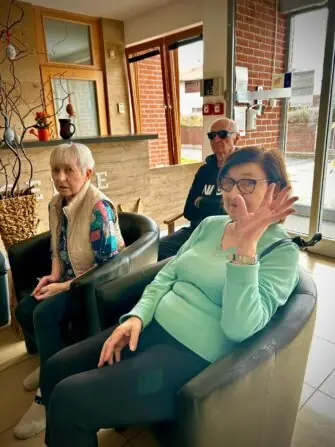 PHOTO-2025-04-12-09-28-08 (6)