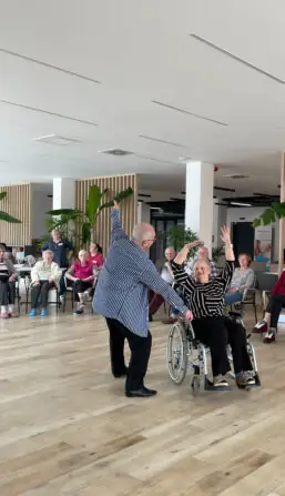 a81d8410-83f7-4a77-a7f6-032e24dfd8c5