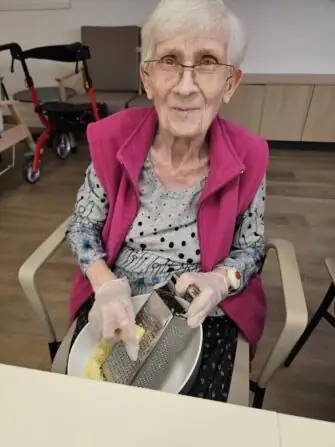 c215f3e7-1b49-4f1f-bb5c-9dfe605bf0b7