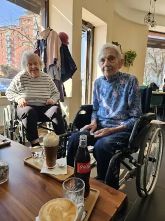 d0162642-5a93-4efb-be44-54da922985a9