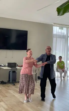 d10701f2-d6df-4c87-b126-44d6819a960f