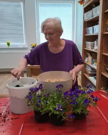 d7d87363-71e0-4104-9cba-f2f93ddd18d6