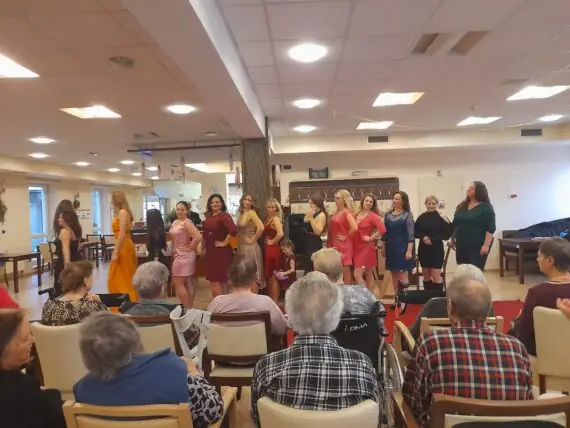 ea974d89-1eb5-4f79-93ef-d7923fbdeb0f