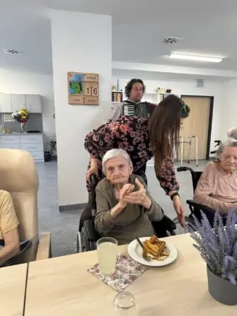 thumbnail_image1 (1)