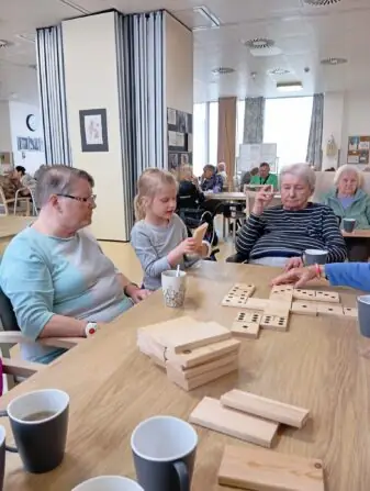 1280ff63-e0c1-43bf-a131-ccea484aa1b9