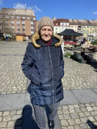 4E16FF31-2457-4DA4-8AFB-5437553CD9E5