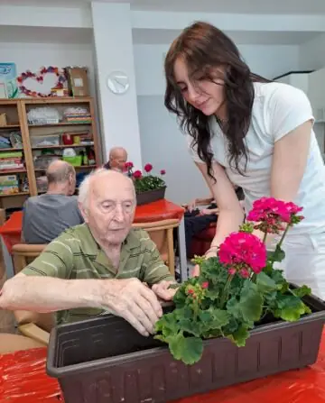 5f4a2591-1068-4438-af6a-3762af6d0fc2