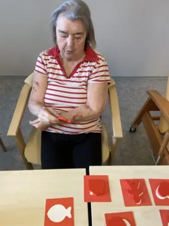 87710621-6A42-4F98-A5BF-DFCAA8DF98EE