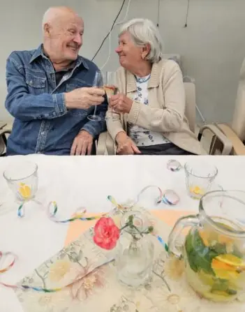 d1cfa3a0-384e-47b4-a07f-65e13deedcd8