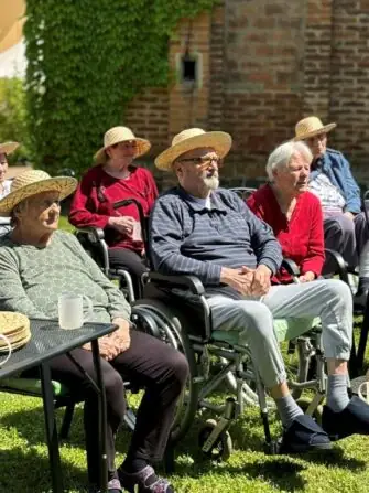 2025 06 12hudební vystoupení zahrada (3)