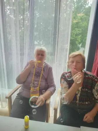 4b71b0e1-c39d-4dae-a670-d9c1d909bdbc