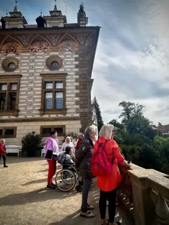 4d48951b-f8bd-4437-9582-64b656cc0ab6