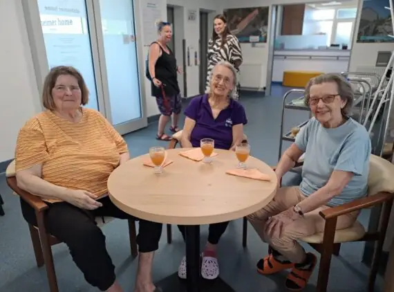 7ec16dfd-5d0b-4cda-b240-ee15802c3117