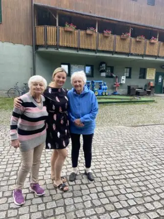 AC5E952D-1150-4436-8C47-9689EC28284E