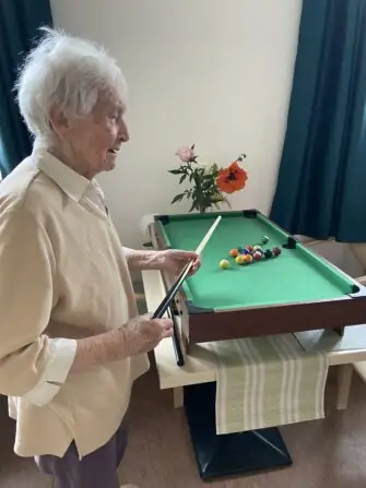 DDDAEC9F-8FB5-4C06-AE9C-A37B1ADC5812