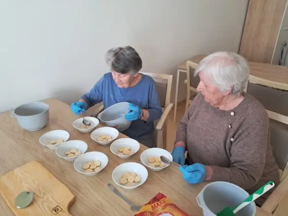 b4911a2f-d460-4559-8927-a707c11b7878