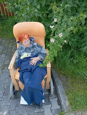 c434ae60-da38-47f7-8e44-09d080ce11f8