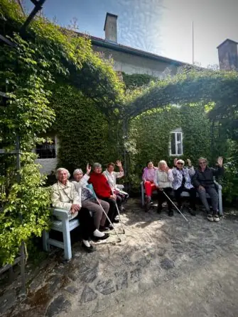 d41b2aa6-2f35-4131-bbea-5117ca8b94c2