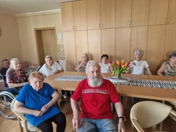 1db3d122-c29d-4fde-97b2-f27a27ecda08