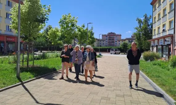 417bf03d-4aa3-40e4-ba33-a08b139d28c3