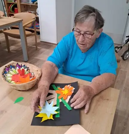 48f43193-a2e7-443a-8d7d-f392db00b5b9