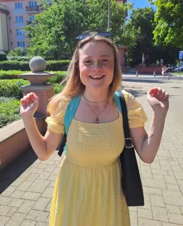 58dfb9c9-1b55-49d8-8a60-a8f93a6342eb