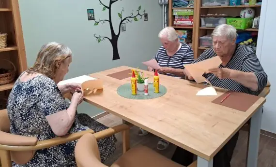 5bc0f520-e8a6-417a-afff-ae9d2839167c