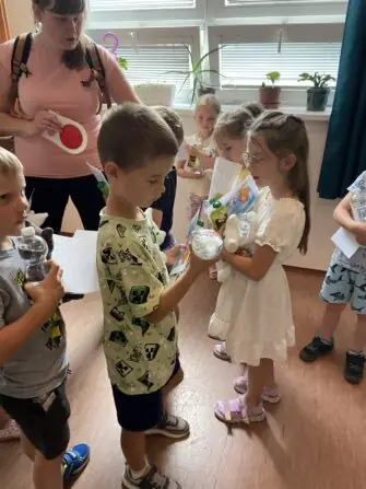 FE0E8128-7B1D-40EE-88F5-7BFD55548965