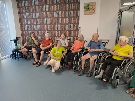 bfd4e0aa-9b94-4965-851a-e45cd0273681