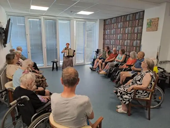 d46e4a21-bfd4-4f92-be5f-e521495ea86b