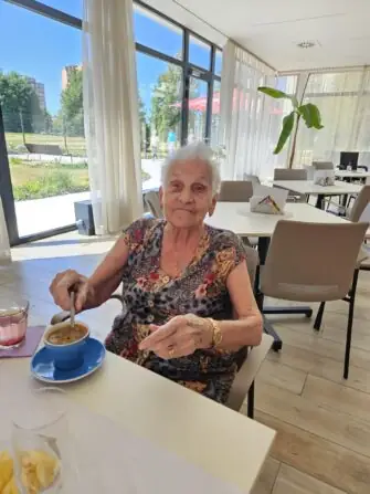 fff7bc78-5030-496a-8180-7a4fa4869252