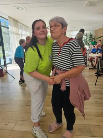 0373ea9c-a311-4e4c-a68b-f39102e9b51e