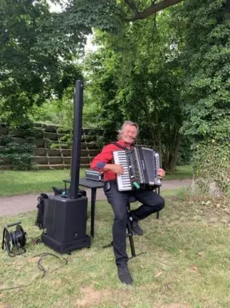 2025 07 24 hudební vysoupení (8)