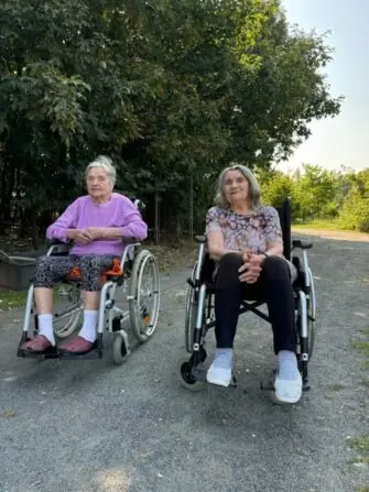 447db981-6e18-4a55-a224-44af96159c6e