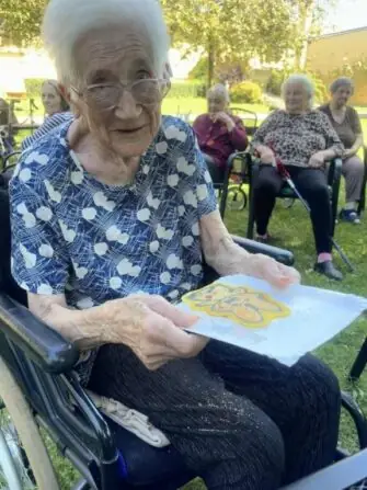 5a865281-1041-48c2-b27a-290ca8ee4225