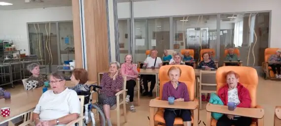 75e1b559-d5de-45a1-ae95-5fd88a600404