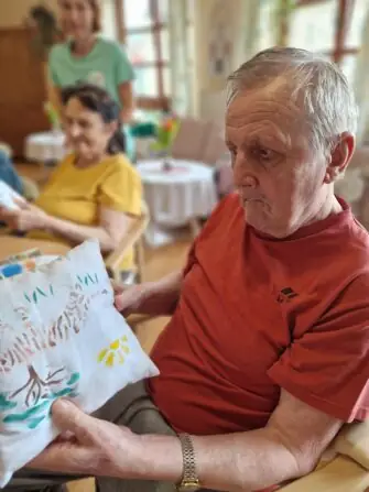 89d82898-f203-49f6-9bc4-5979b0e630f5