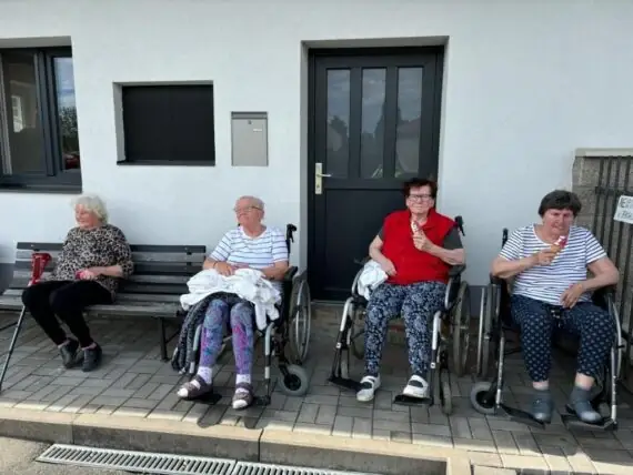 993fd192-f566-4d0e-9ec8-05e94cc0c807