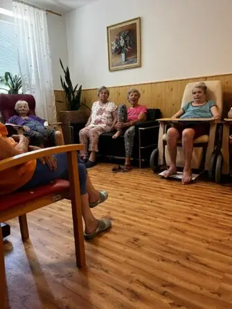 Messenger_creation_71B43231-D4F4-411A-B281-CFC938241D4E