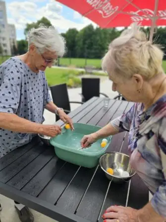 a7477a8f-a28f-405e-a052-4e2c9ffd8549