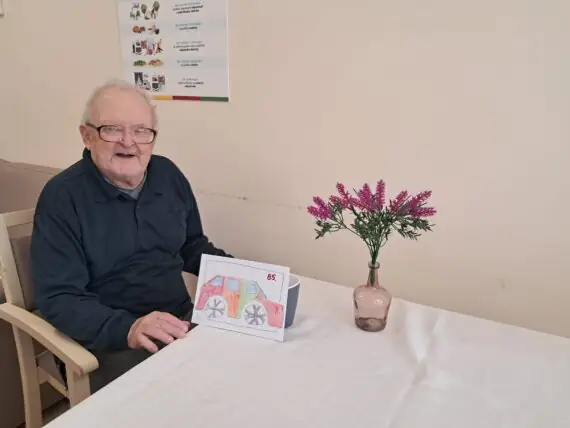 c02eb74e-0c7a-4fef-acb3-86f3dfd7c9a4