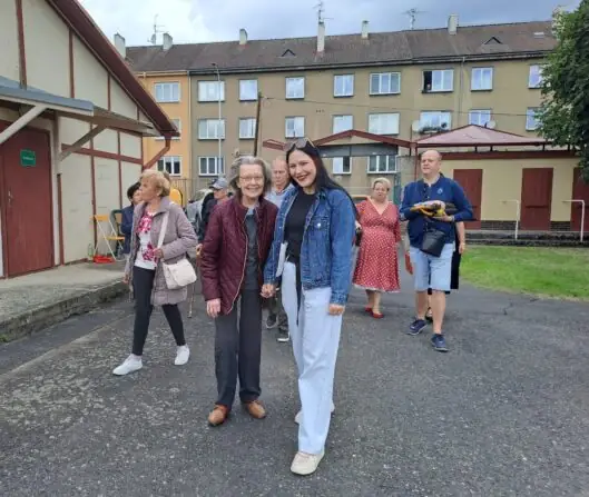 e4f9c1cf-cc68-4139-9c23-92d49f5c115b