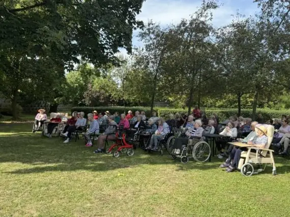 2df8779e-3c81-4131-8a8d-156a2a37eb9d