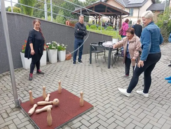 3b40a672-bccb-4efe-a6d7-a336d72406b0